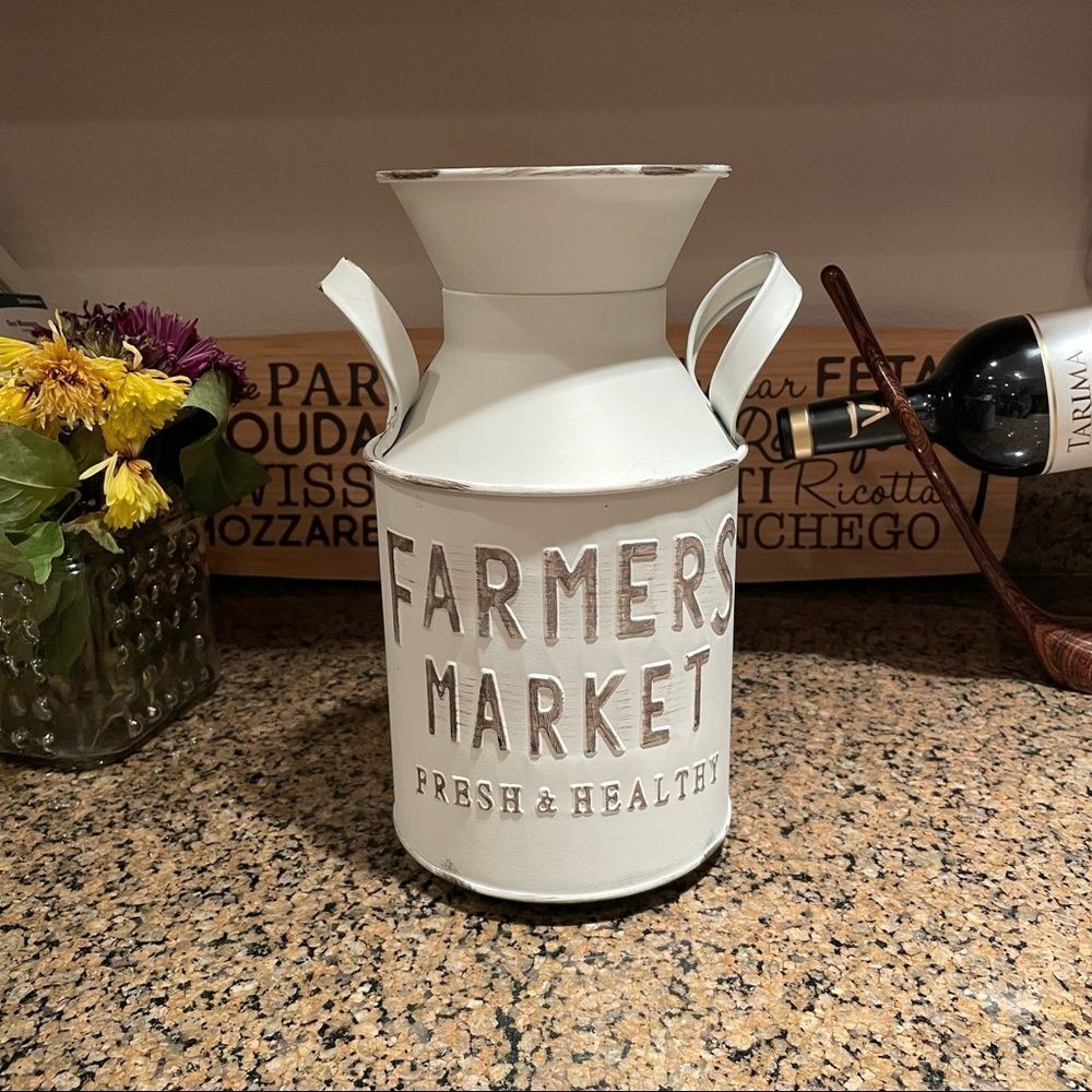 NWT Beautiful Farmers Market Metal Milk Jug vase Décor with Handles, White 10" H - Picture 13 of 15